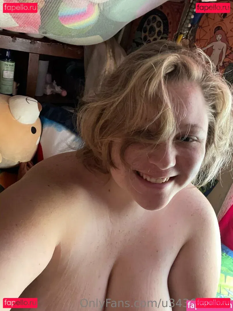 YippyTippy Onlyfans Photo Gallery 