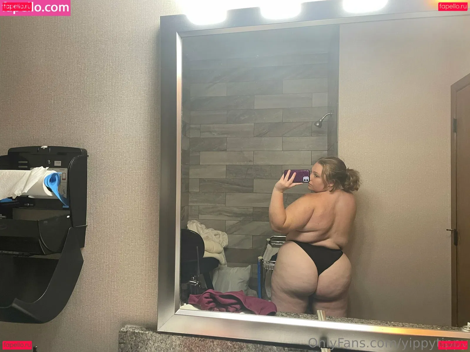 YippyTippy Onlyfans Photo Gallery 