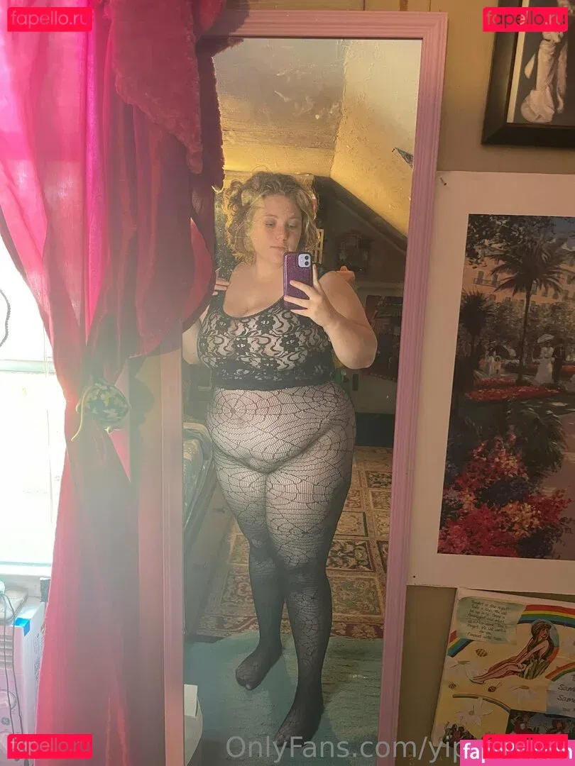 YippyTippy Onlyfans Photo Gallery 