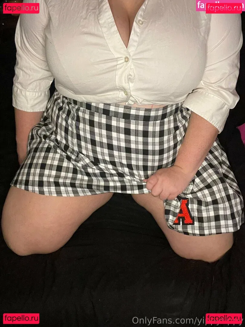 YippyTippy Onlyfans Photo Gallery 