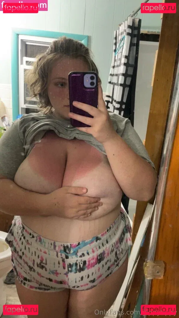 YippyTippy Onlyfans Photo Gallery 