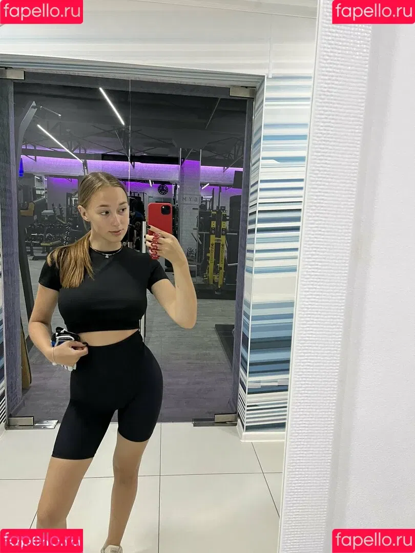 saintly_babyy Onlyfans Photo Gallery 
