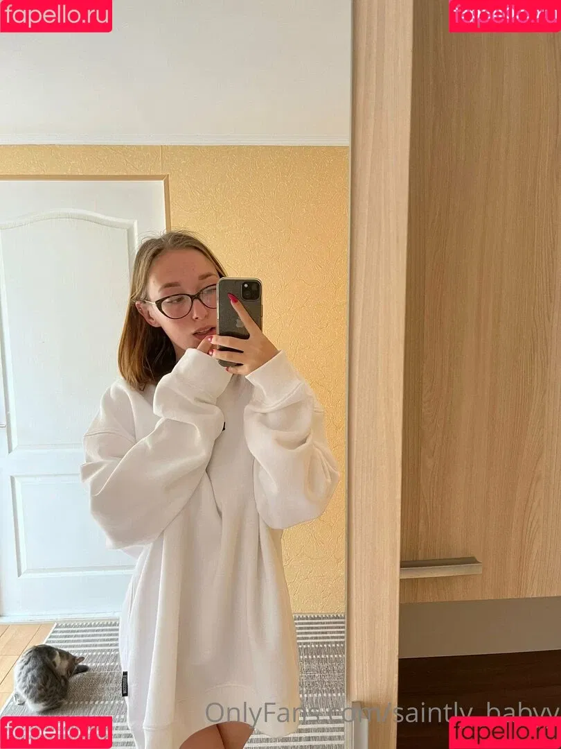 saintly_babyy Onlyfans Photo Gallery 