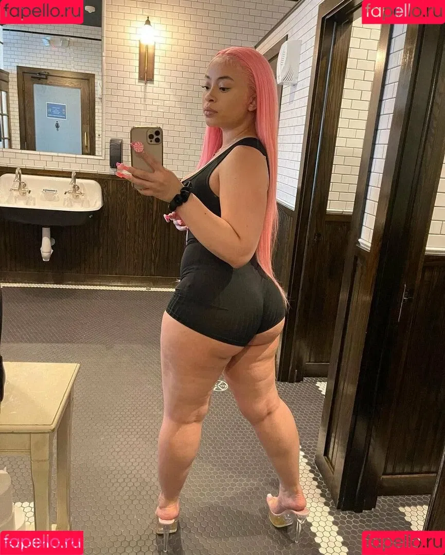 Ice Spice Onlyfans Photo Gallery 