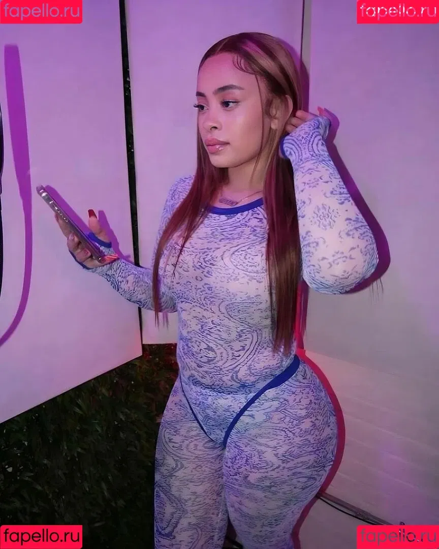Ice Spice Onlyfans Photo Gallery 