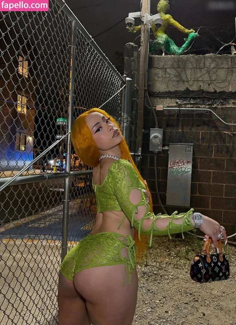 Ice Spice Onlyfans Photo Gallery 