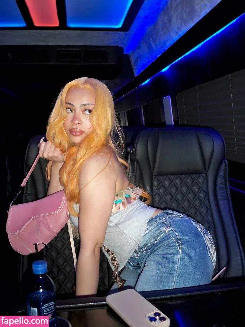 Ice Spice Onlyfans Photo Gallery 