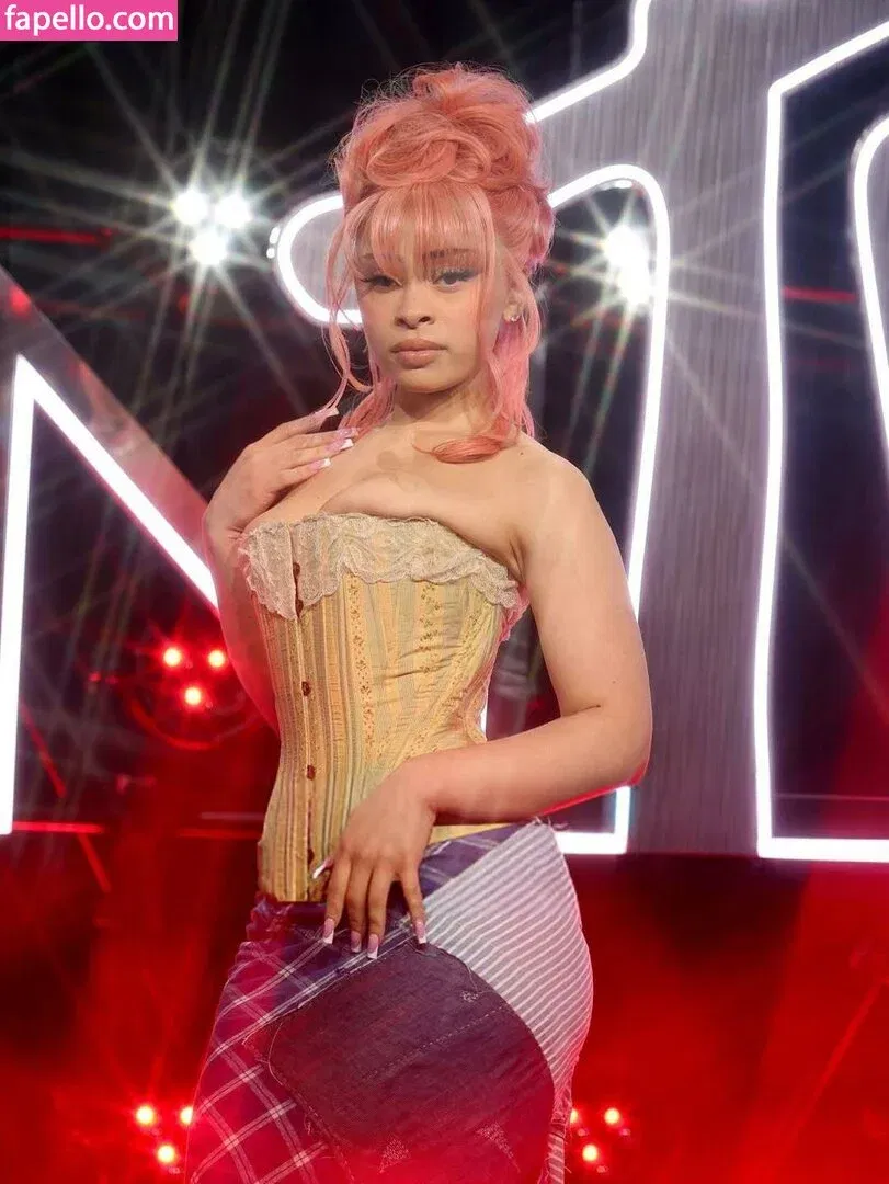 Ice Spice Onlyfans Photo Gallery 