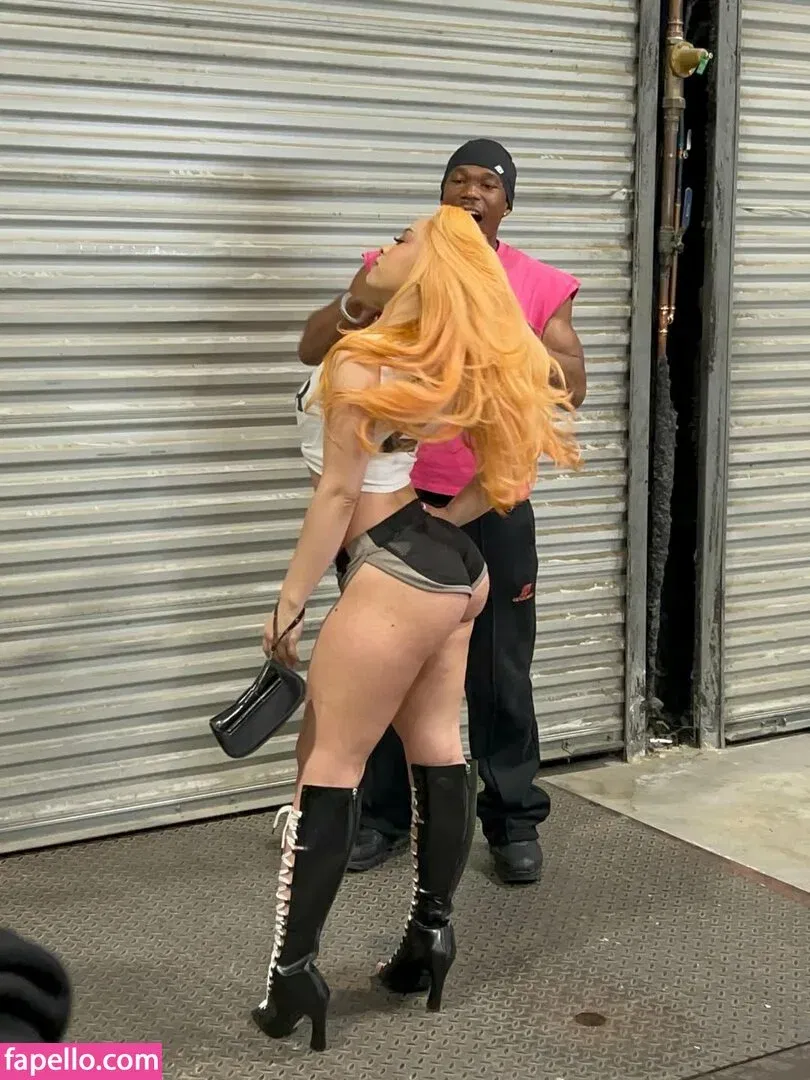 Ice Spice Onlyfans Photo Gallery 