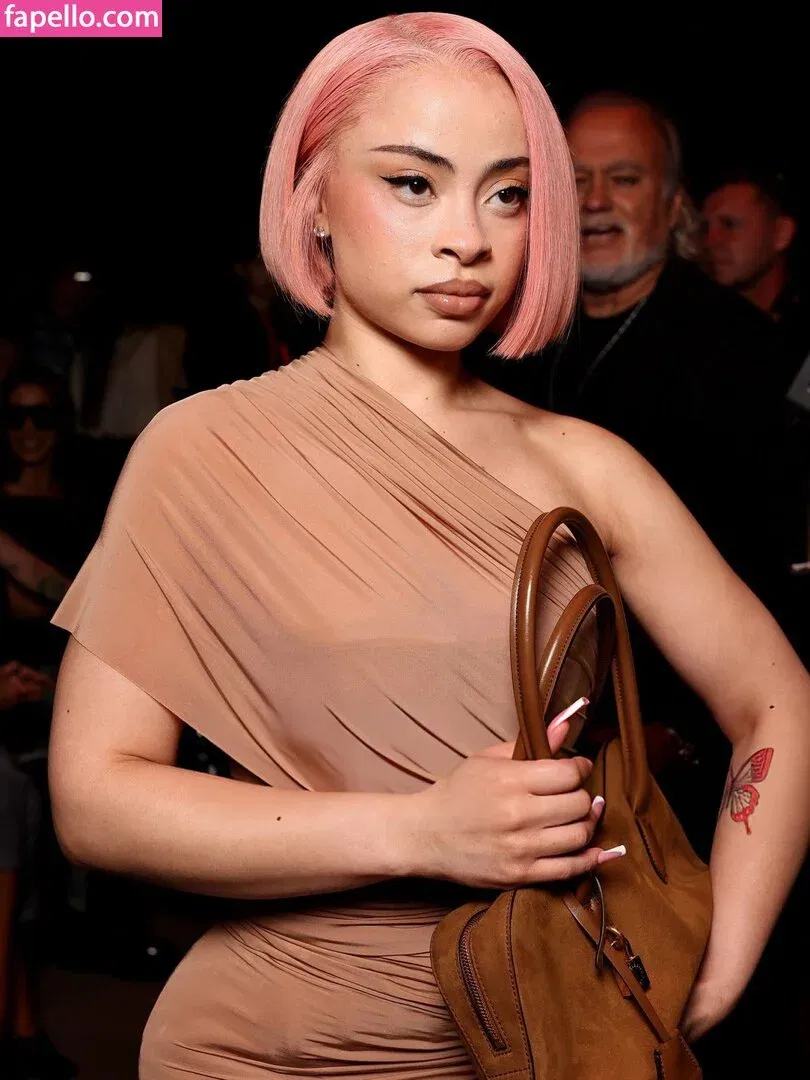 Ice Spice Onlyfans Photo Gallery 