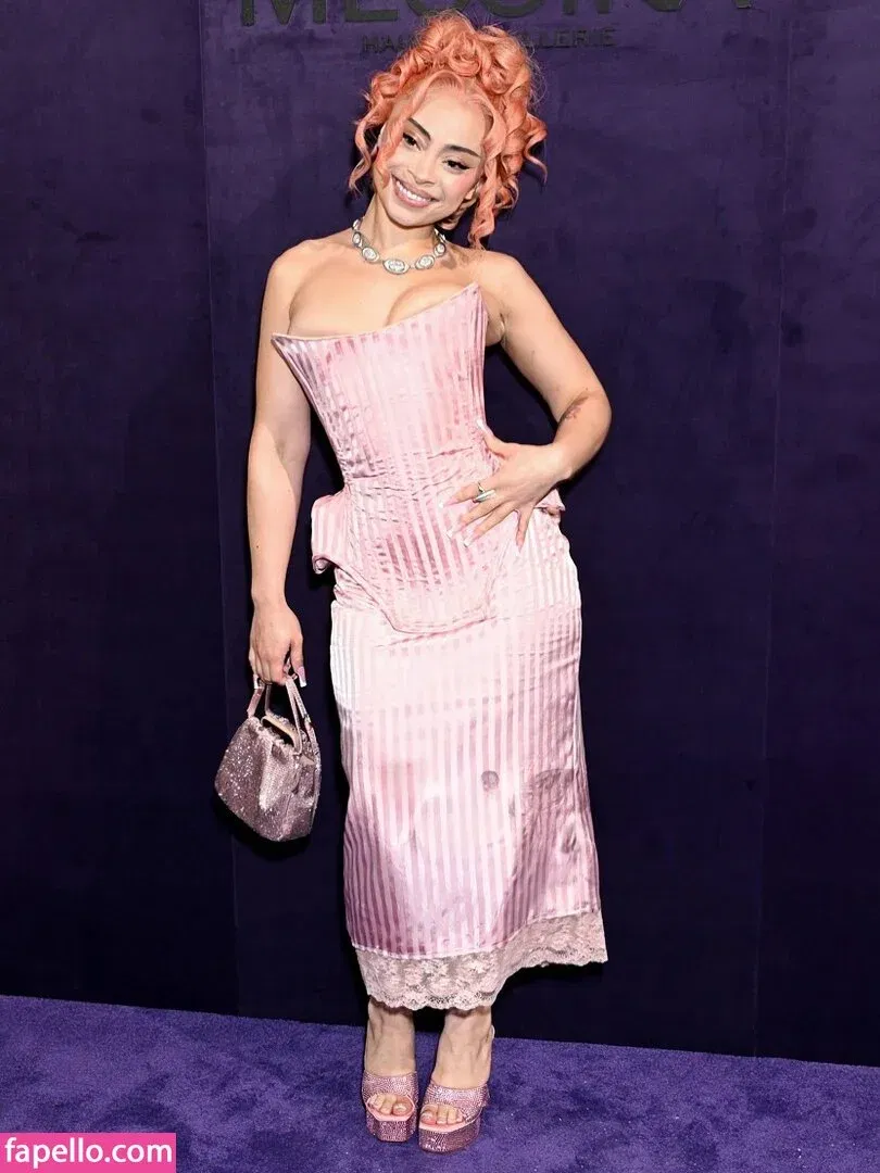 Ice Spice Onlyfans Photo Gallery 