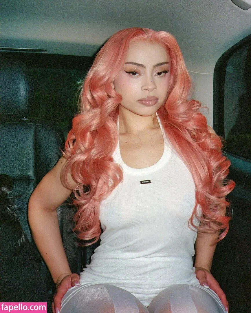 Ice Spice Onlyfans Photo Gallery 