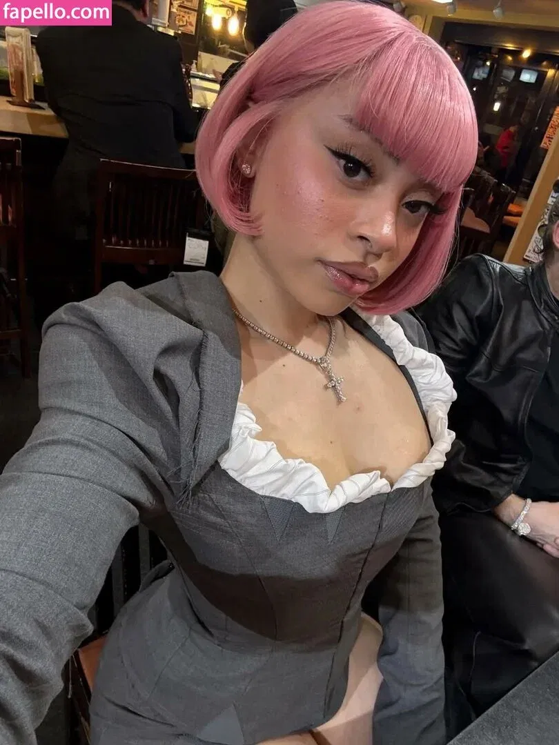 Ice Spice Onlyfans Photo Gallery 