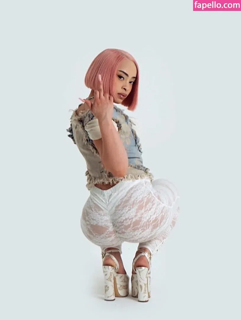 Ice Spice Onlyfans Photo Gallery 