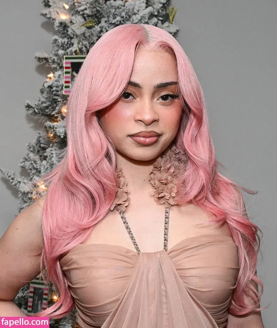 Ice Spice Onlyfans Photo Gallery 