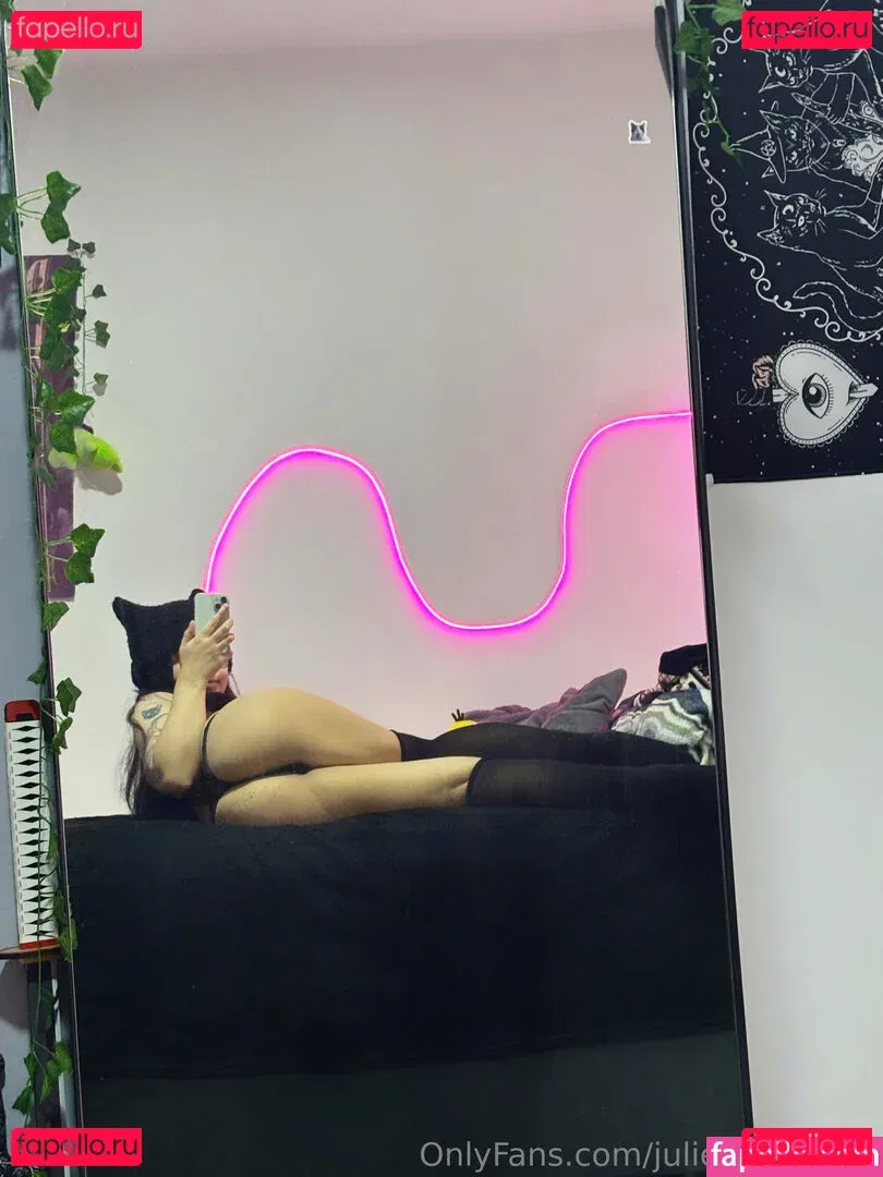 juliekittiesfree Onlyfans Photo Gallery 