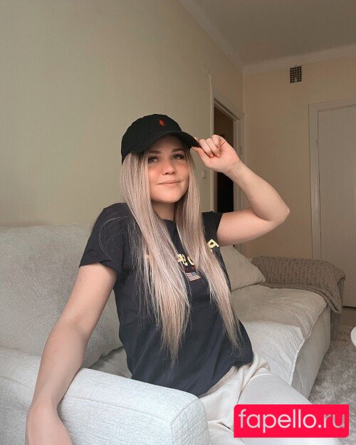 Julia Kiran Nude Onlyfans Photo 6