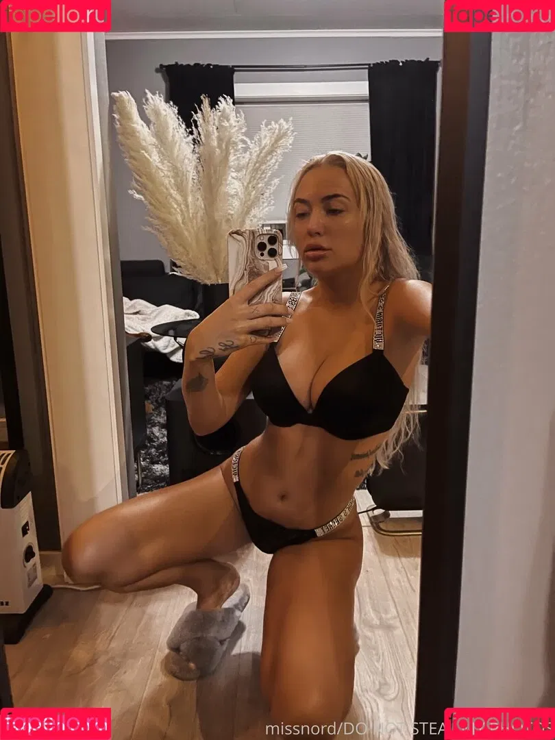 stepsisjojo Onlyfans Photo Gallery 