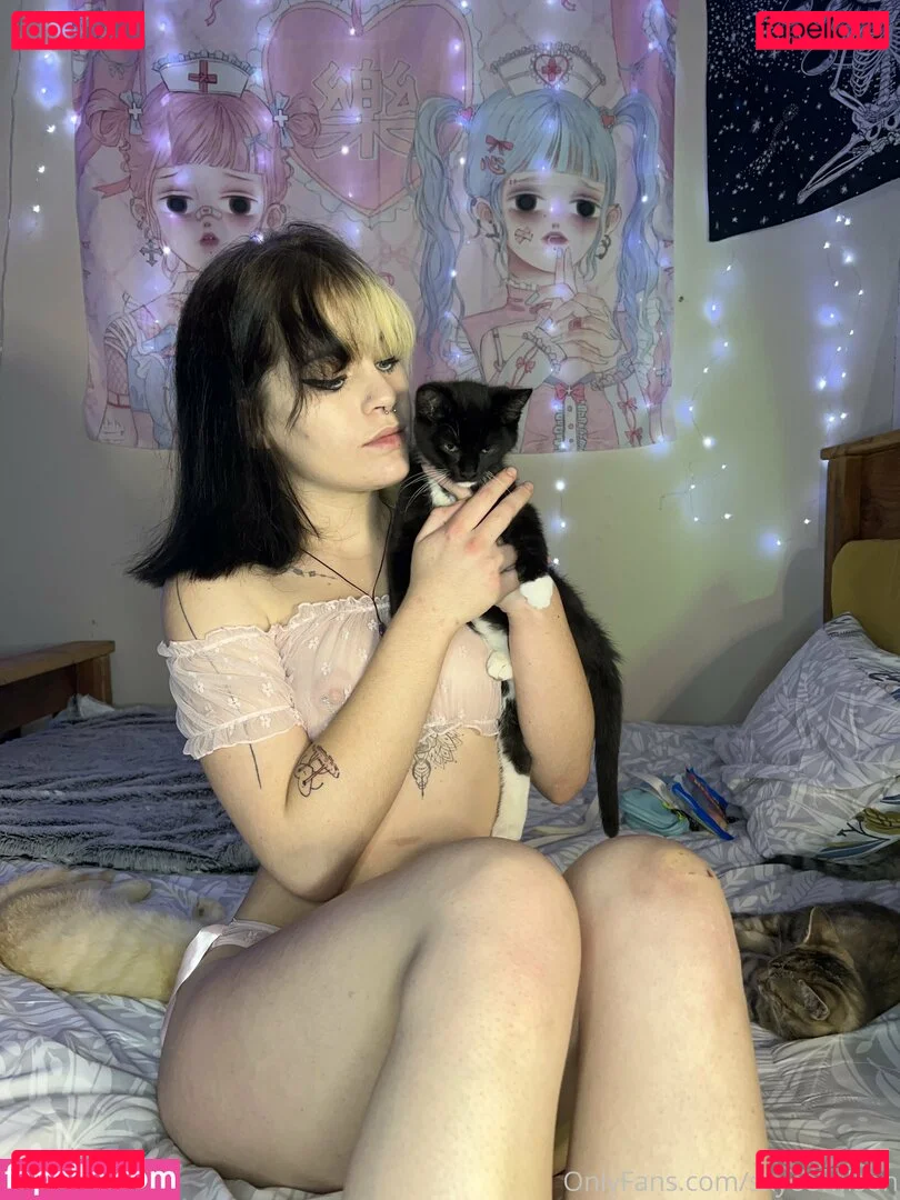 Skye Wilson Onlyfans Photo Gallery 