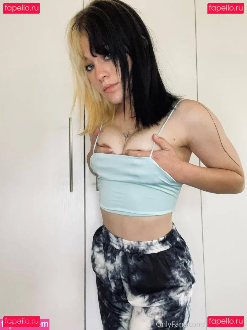 Skye Wilson Onlyfans Photo Gallery 