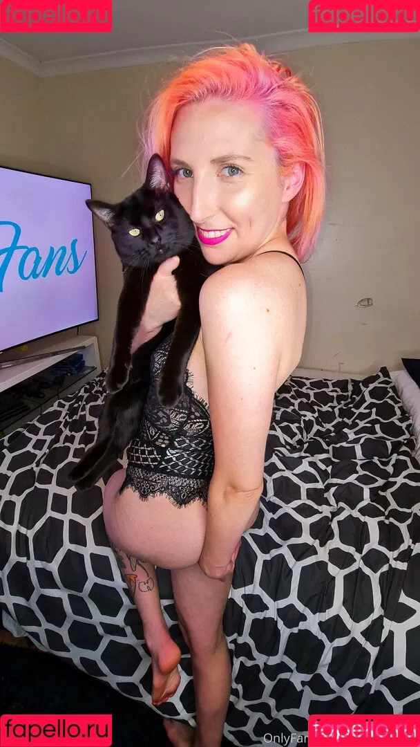 misty_rising Onlyfans Photo Gallery 