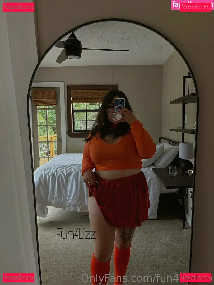 fun4lizzsfw Onlyfans Photo Gallery 