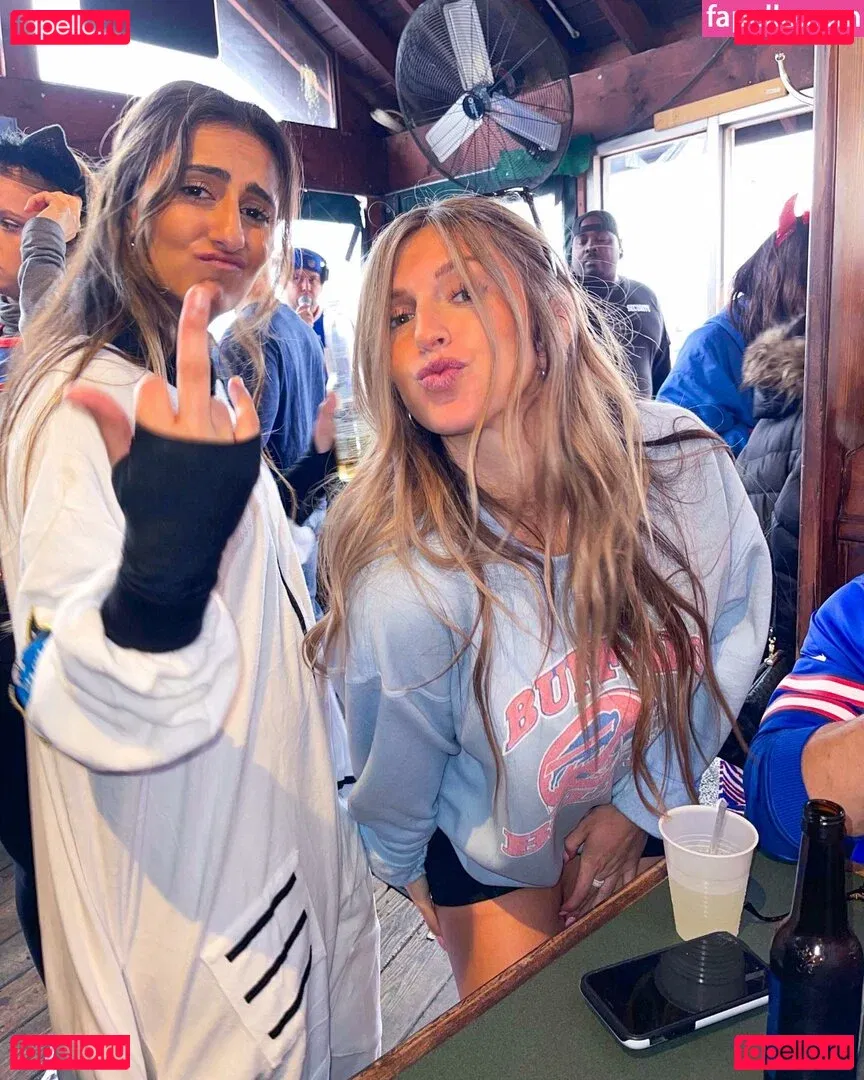 Maddie Clark Onlyfans Photo Gallery 