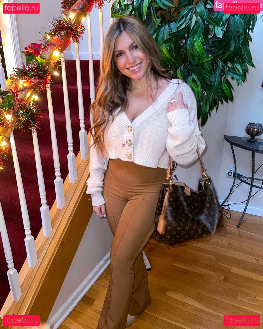 Maddie Clark Onlyfans Photo Gallery 