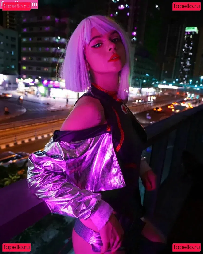 Cleo Lazuli Onlyfans Photo Gallery 