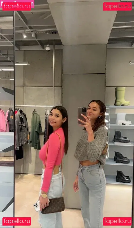 Nicole Fatone Onlyfans Photo Gallery 