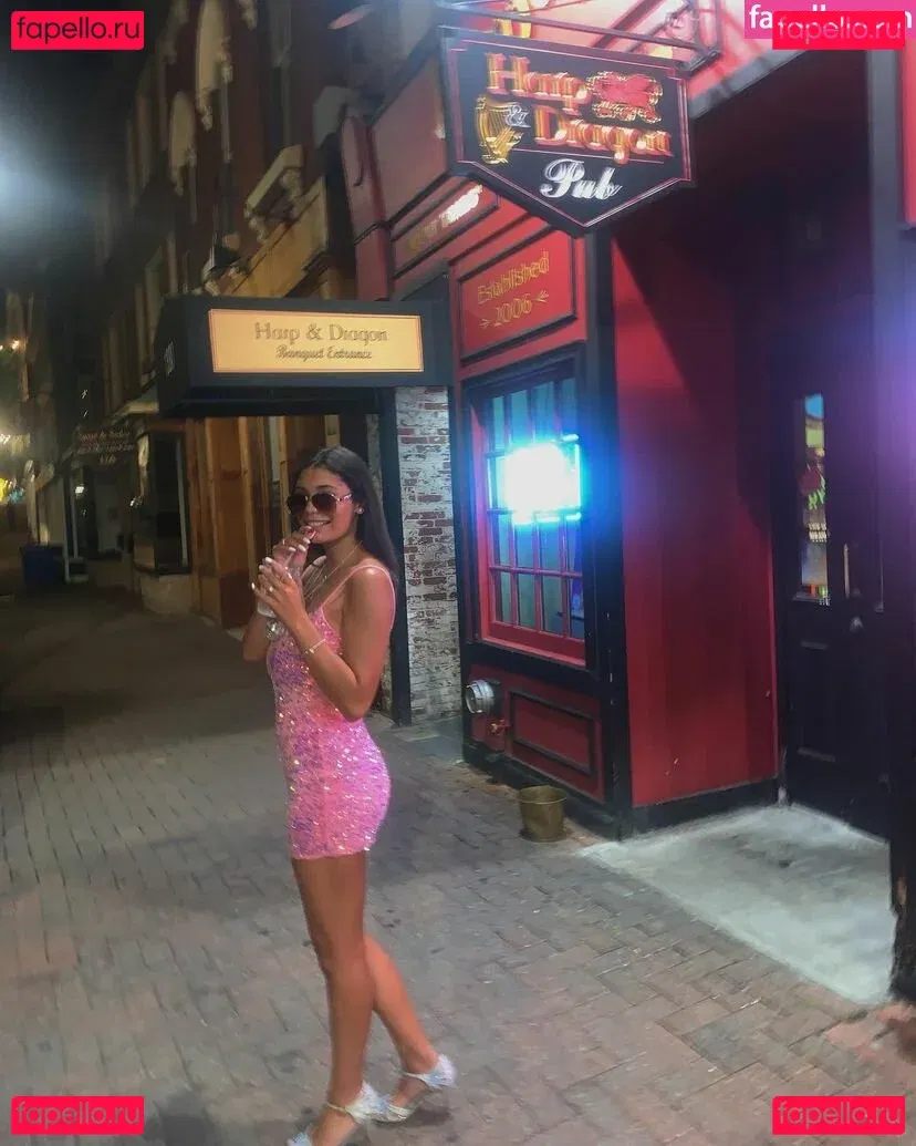 Nicole Fatone Onlyfans Photo Gallery 