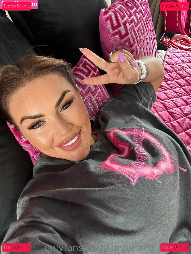 imgemmamassey Onlyfans Photo Gallery 