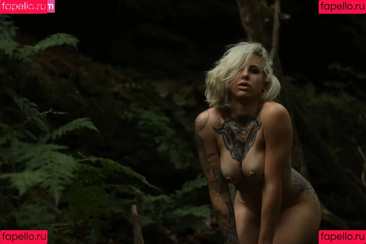 Alita Doses Onlyfans Photo Gallery 