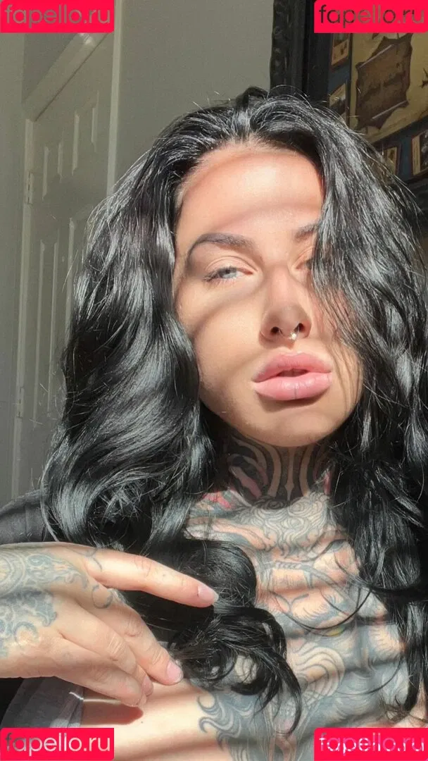 Alita Doses Onlyfans Photo Gallery 