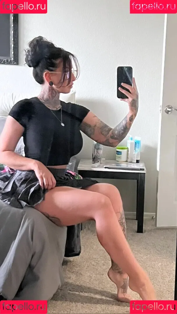 Alita Doses Onlyfans Photo Gallery 