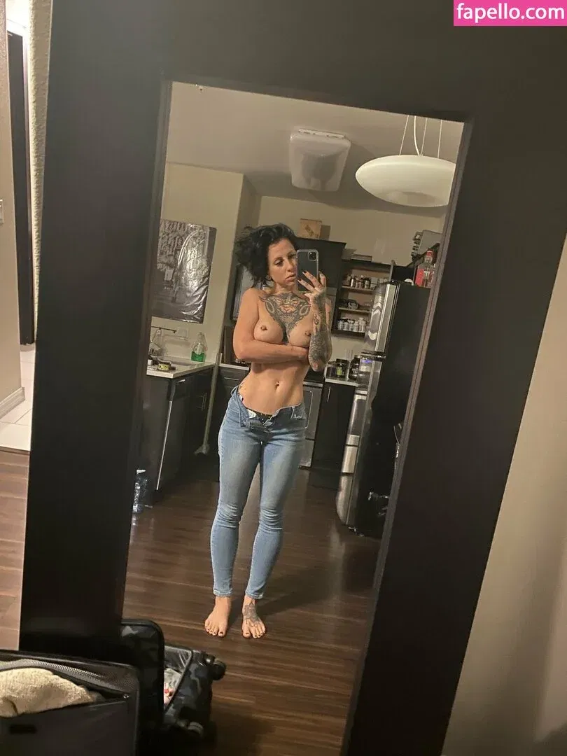 Alita Doses Onlyfans Photo Gallery 