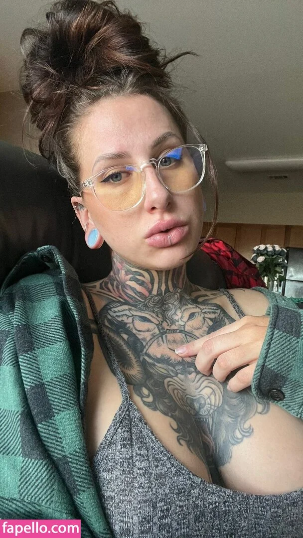 Alita Doses Onlyfans Photo Gallery 