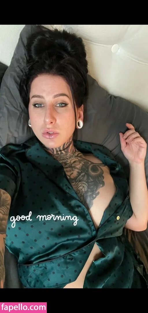 Alita Doses Onlyfans Photo Gallery 