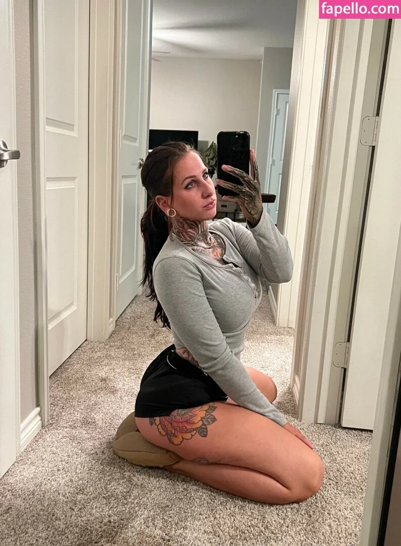 Alita Doses Onlyfans Photo Gallery 