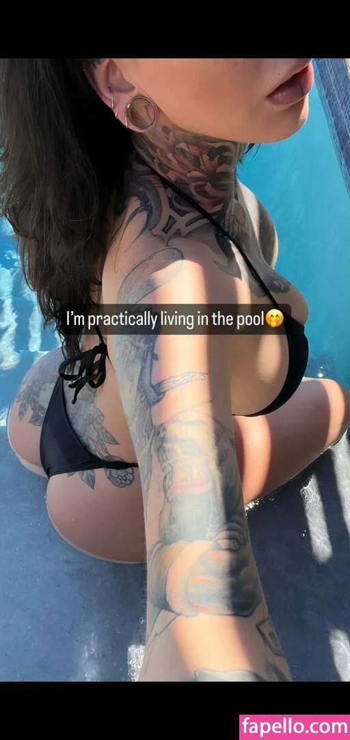 Alita Doses Onlyfans Photo Gallery 