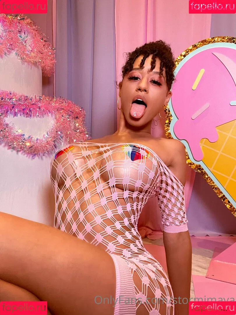 stormimaya Onlyfans Photo Gallery 