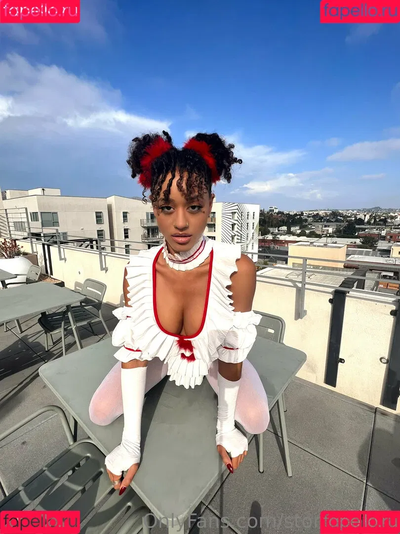 stormimaya Onlyfans Photo Gallery 