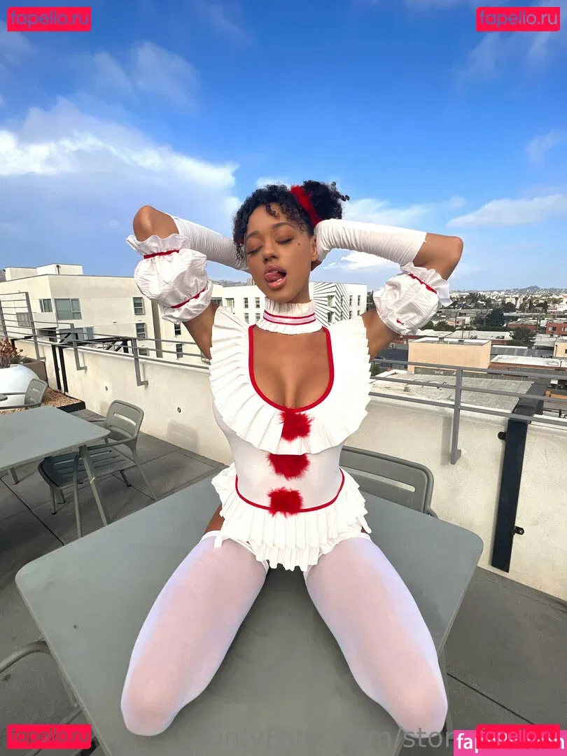 stormimaya Onlyfans Photo Gallery 
