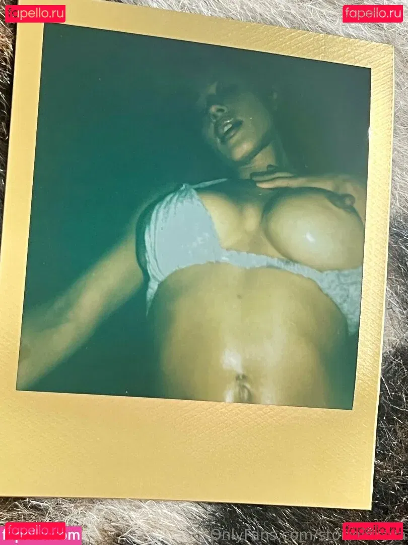 stormimaya Onlyfans Photo Gallery 