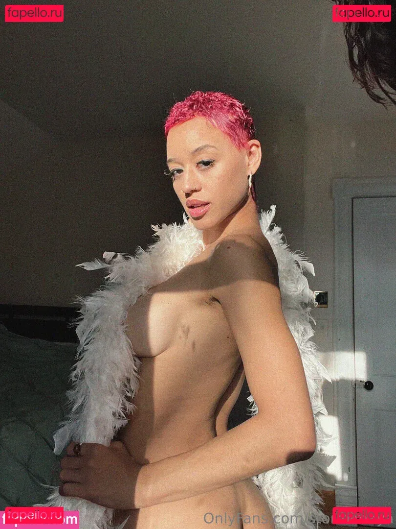 stormimaya Onlyfans Photo Gallery 