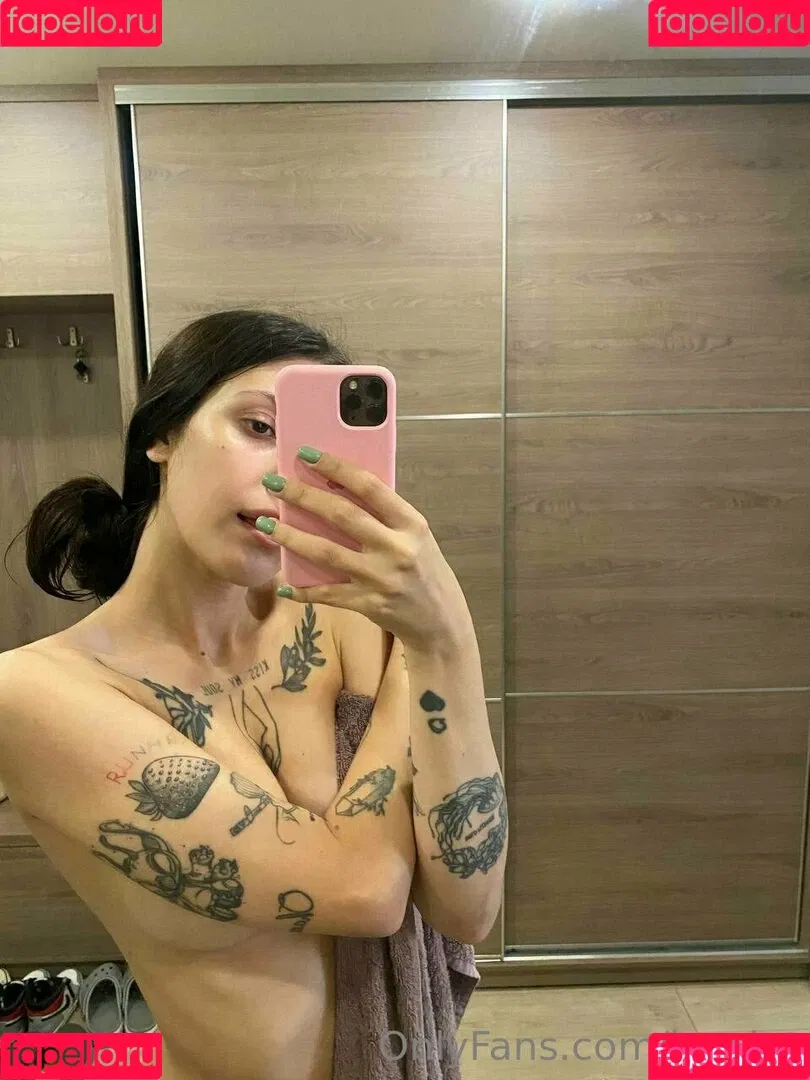 layslet Onlyfans Photo Gallery 