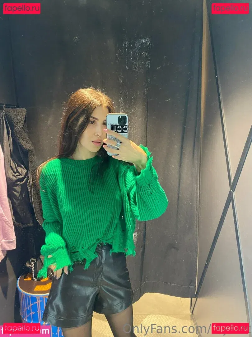 layslet Onlyfans Photo Gallery 