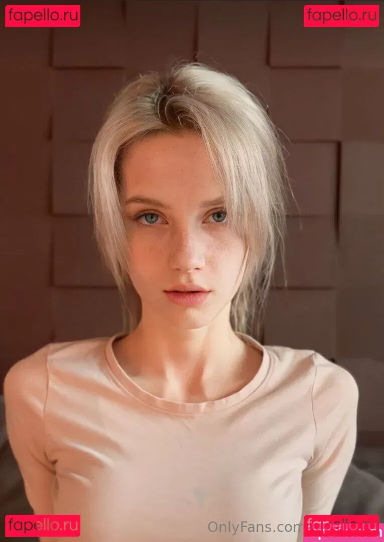 abbycatsuk Onlyfans Photo Gallery 