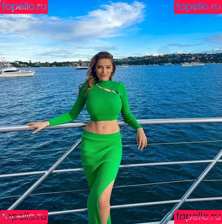 Shannon Barry Onlyfans Photo Gallery 