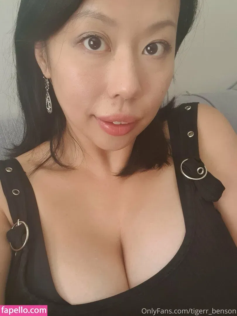 Tigerr Benson Onlyfans Photo Gallery 